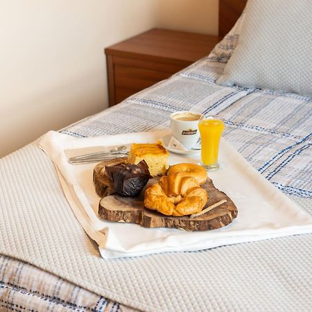 Apartamento "El Pedroso" Tordesillas Esterno foto